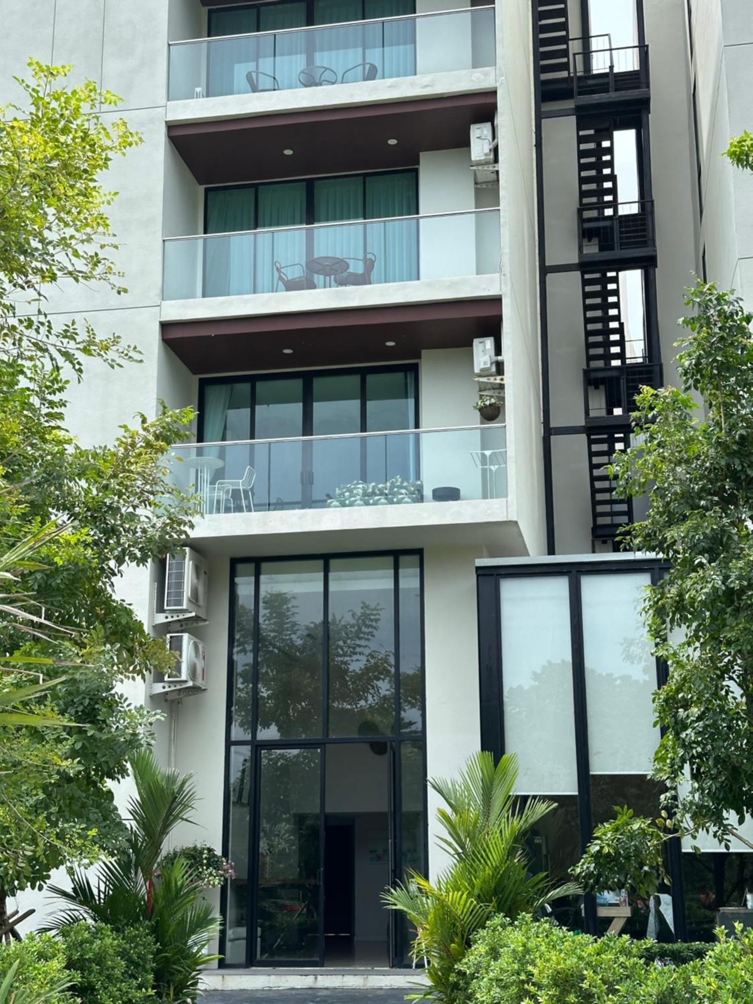 The Viva A2 Apartment *